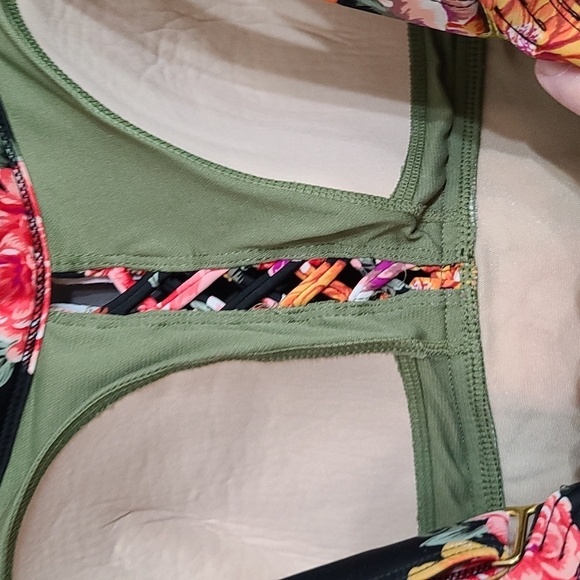 Terra & Sky Womens Swimsuit One Piece Black Floral Adjustable Straps 2X(20-22W) - Picture 8 of 14